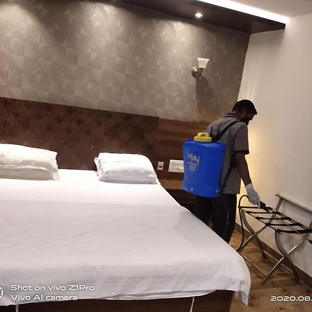 Hotel Regal Palace 뭄바이 외부 사진