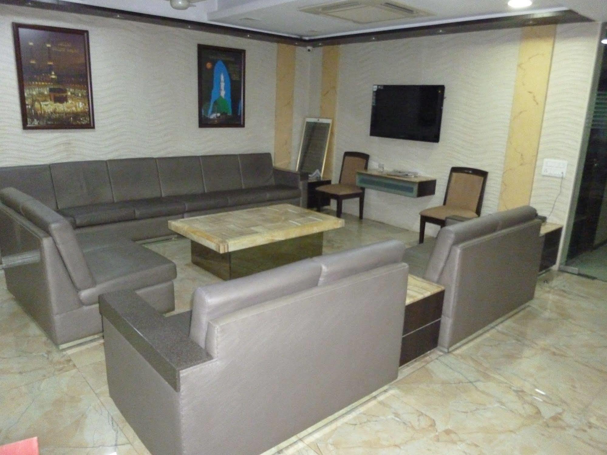 Hotel Regal Palace 뭄바이 외부 사진