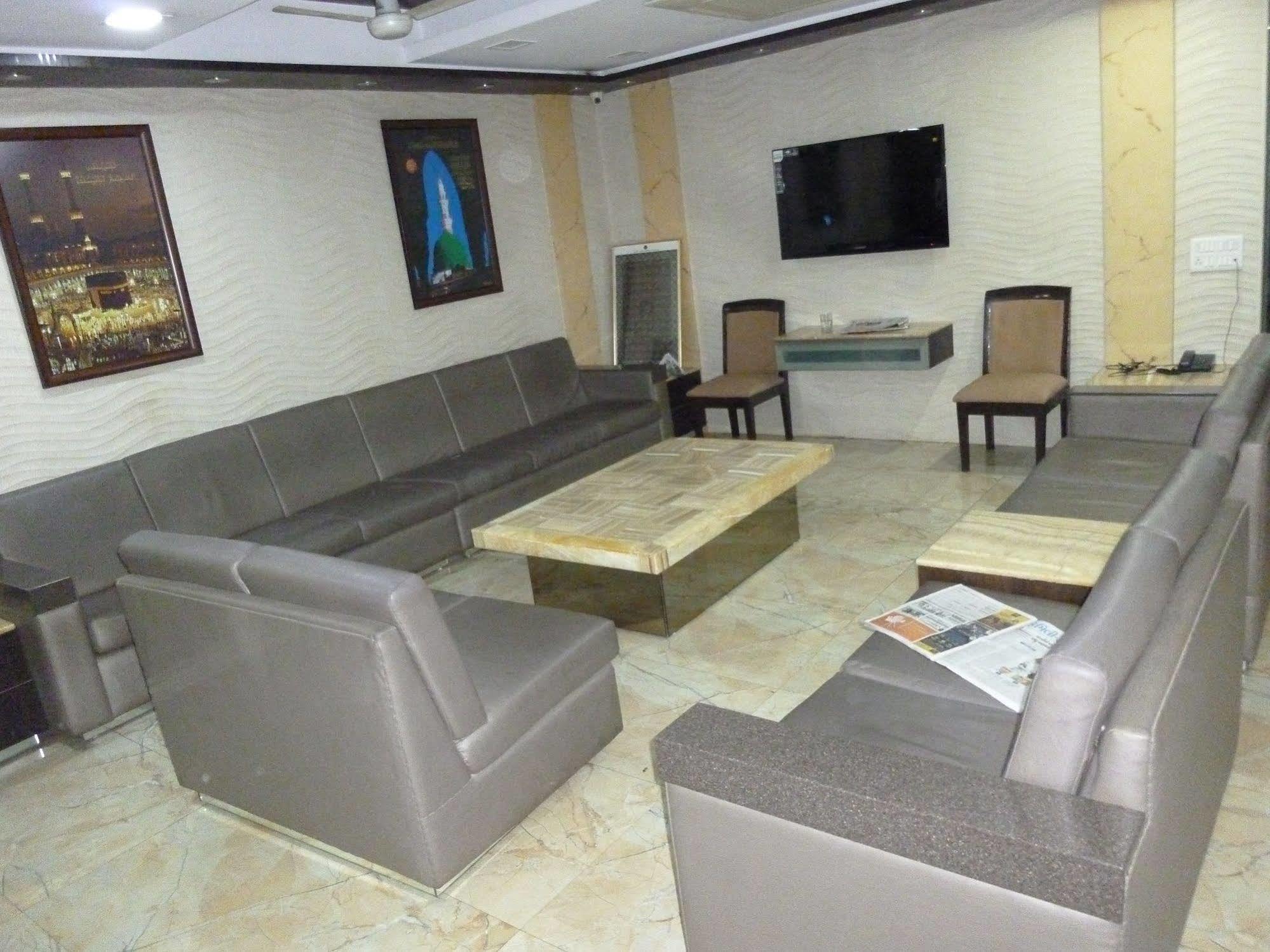 Hotel Regal Palace 뭄바이 외부 사진